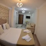 Aparthotel Isil *