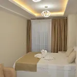 Isil Aparthotel