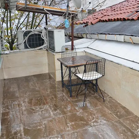 Ξενοδοχείο με διαμερίσματα Isil