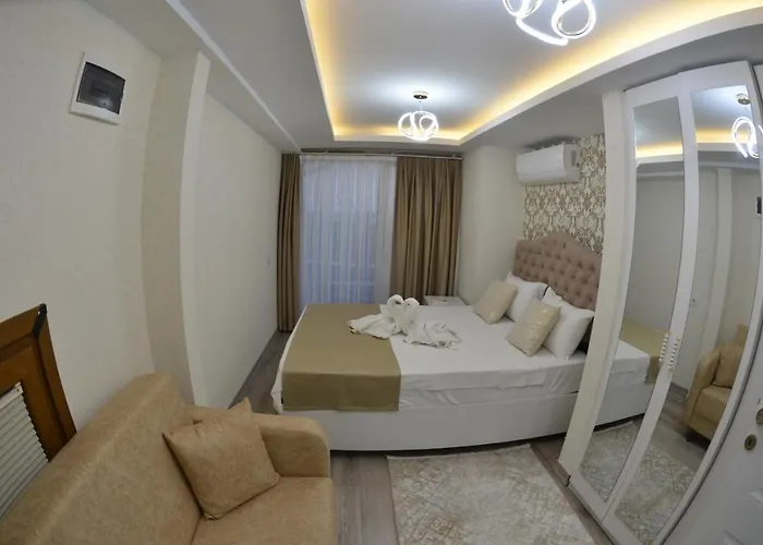 Isil Aparthotel *